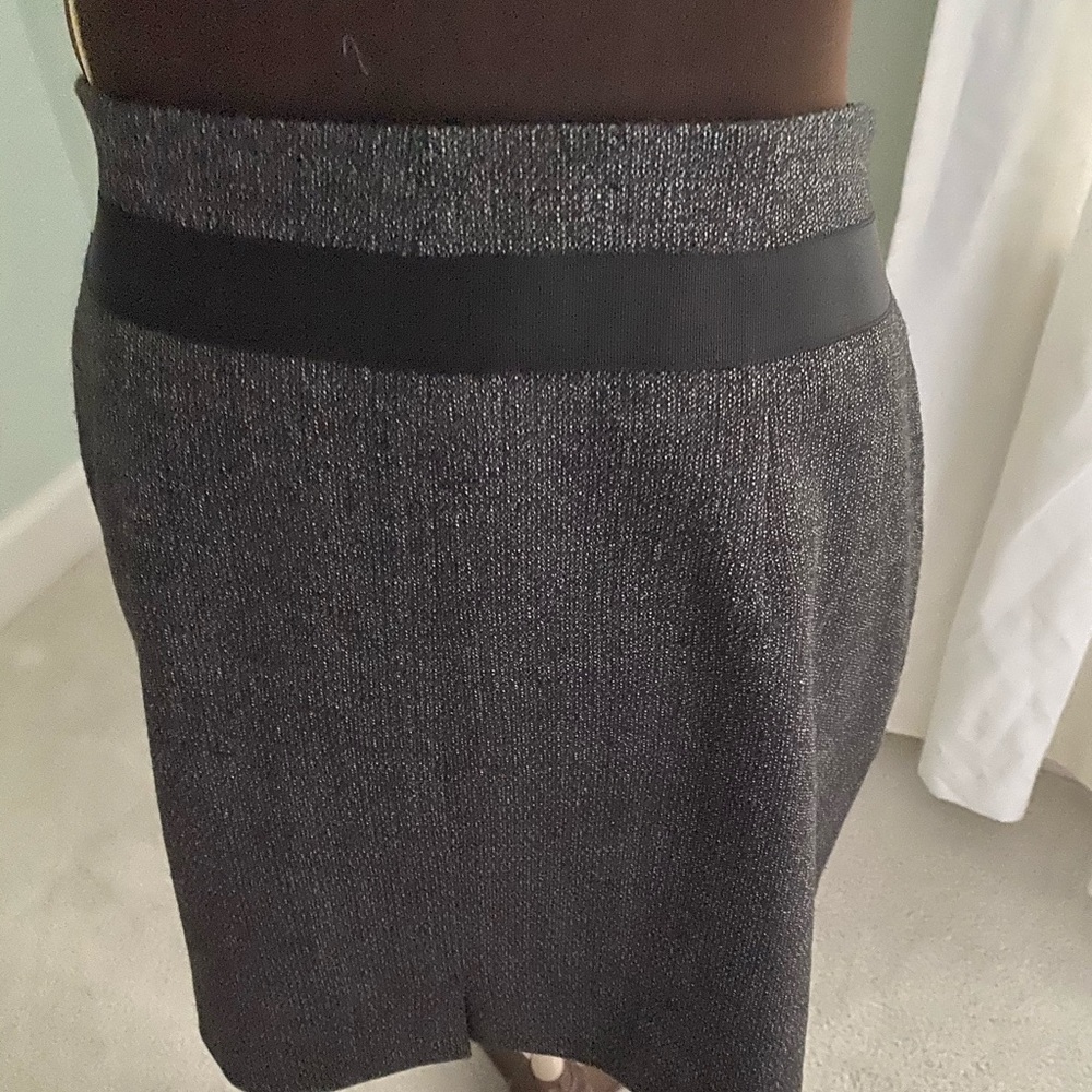 Skirt - The Limited black/white tweed mini. Size 8 Ready for work!
